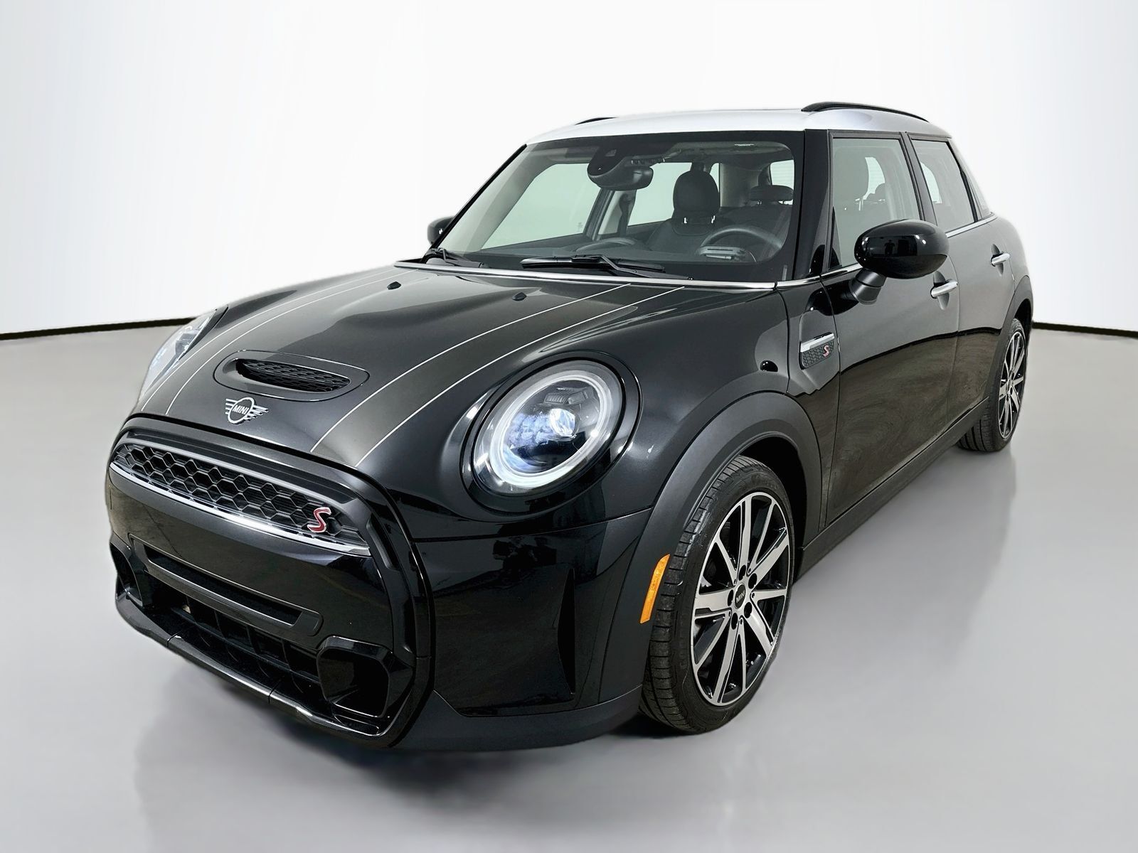 2024 MINI Hardtop