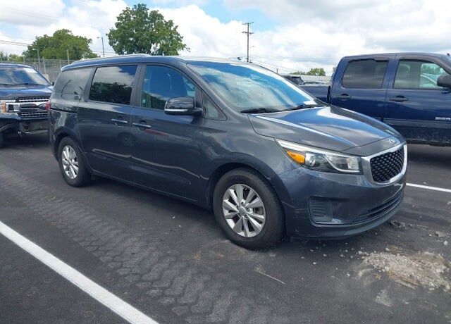 2016 KIA Sedona