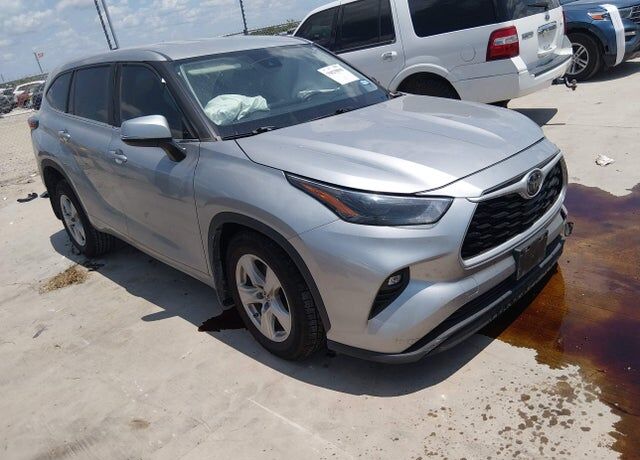 2023 TOYOTA Highlander