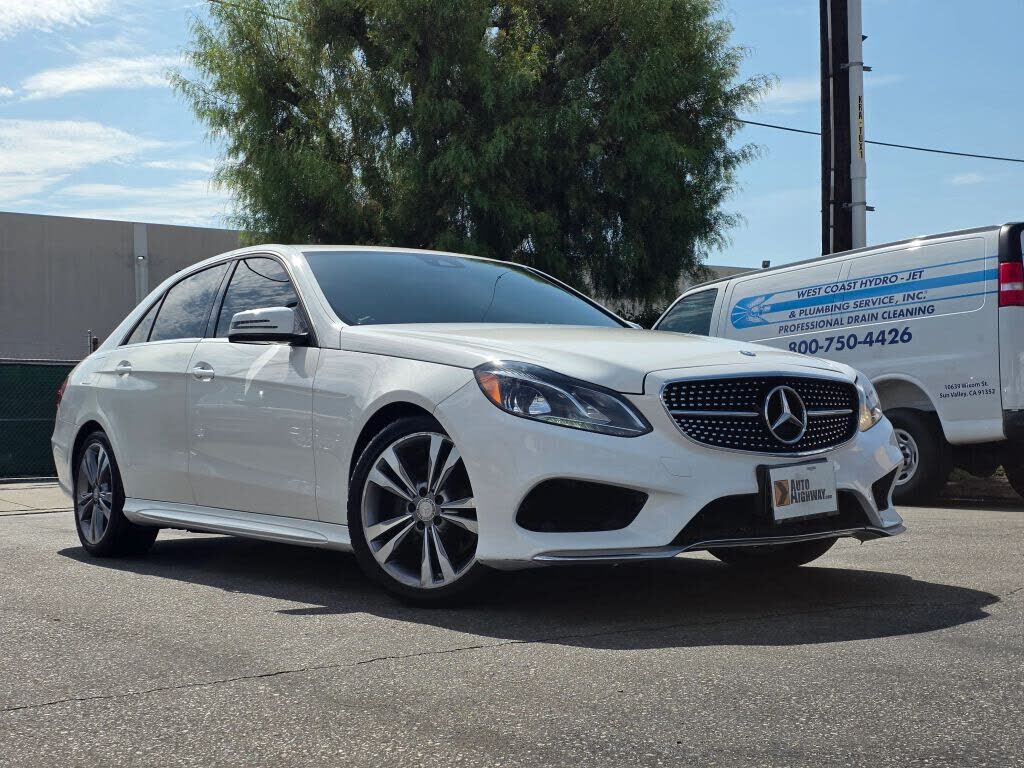 2016 MERCEDES-BENZ E-Class