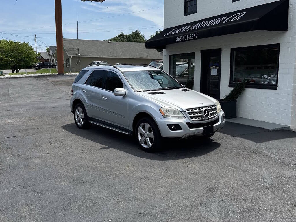 2010 MERCEDES-BENZ M-Class