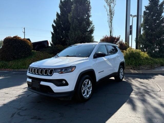 2024 JEEP Compass