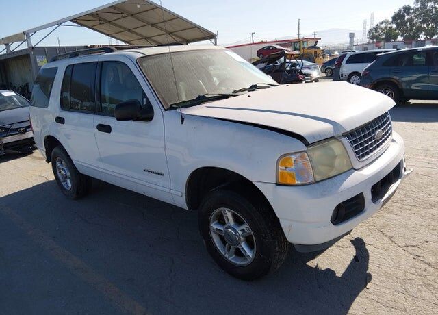 2004 FORD Explorer