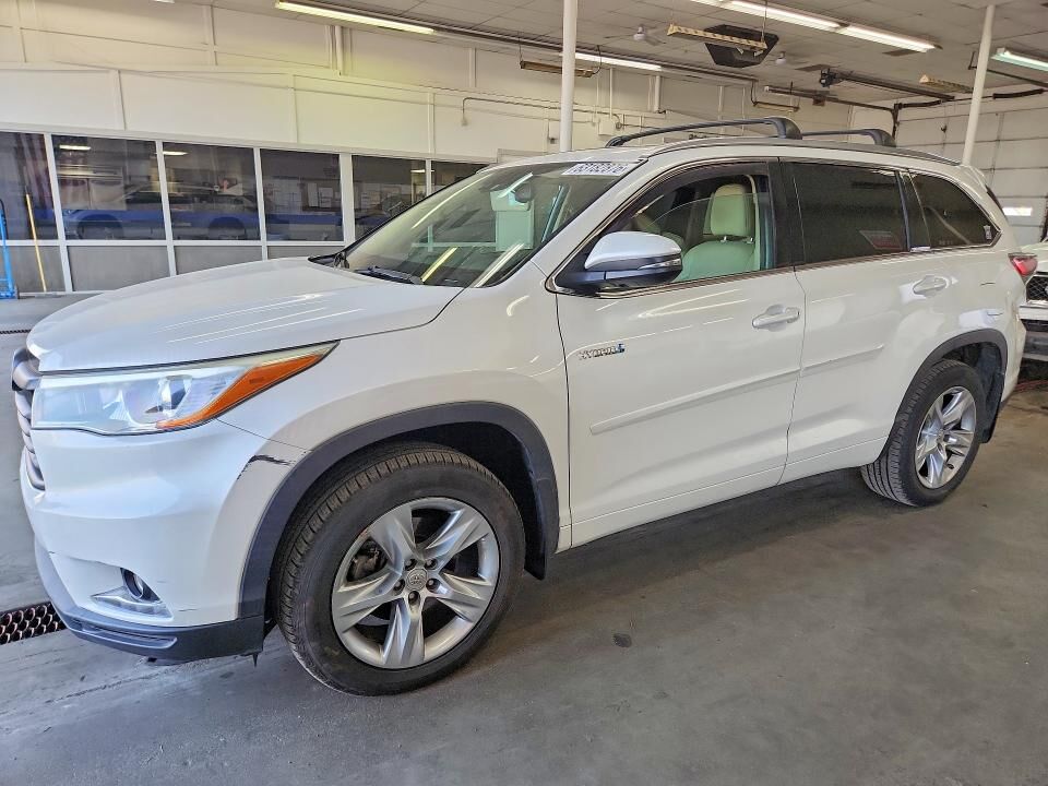 2015 TOYOTA Highlander