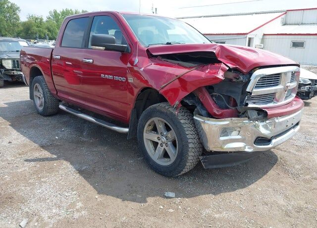 2012 DODGE Ram