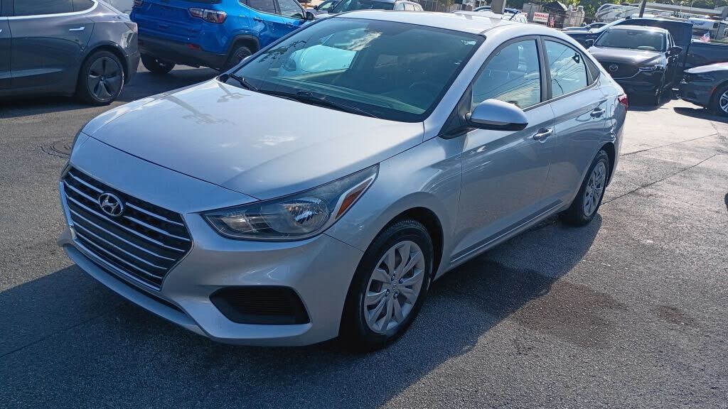 2021 HYUNDAI Accent