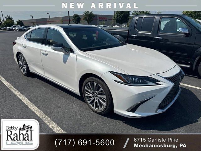 2021 LEXUS ES