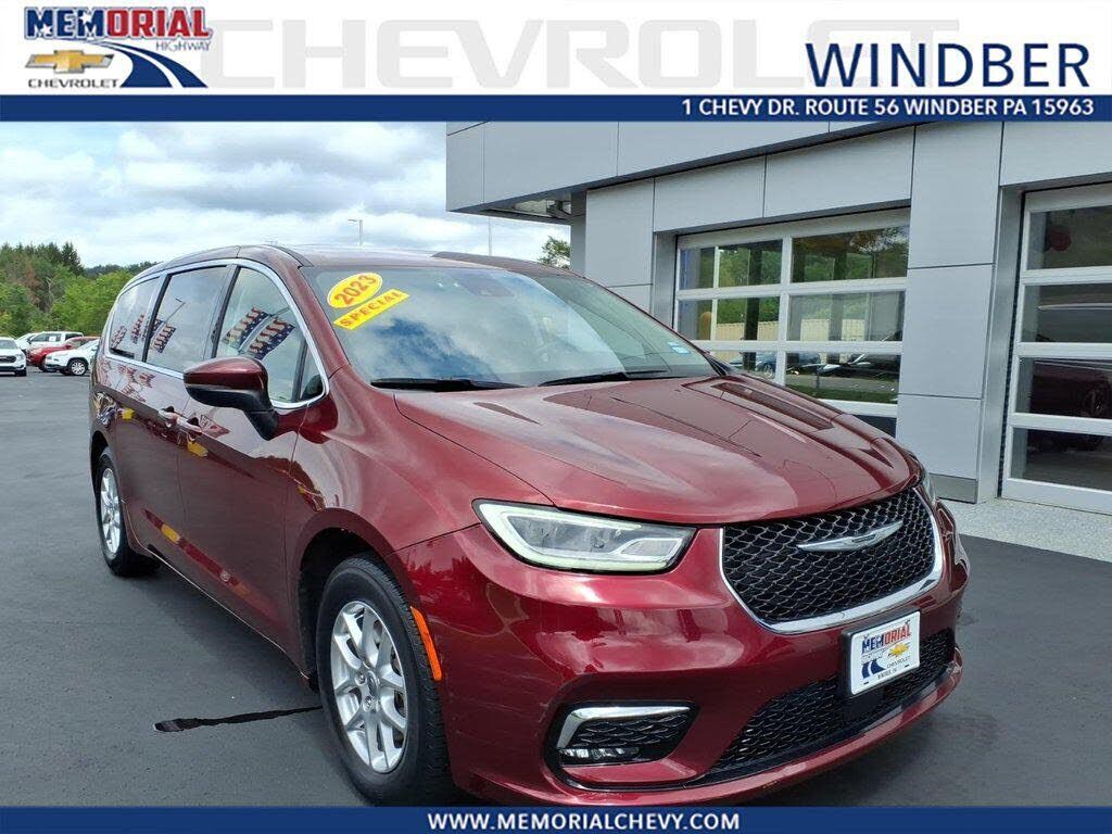 2023 CHRYSLER Pacifica