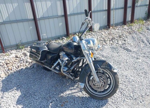 2006 HARLEY DAVIDSON Road King