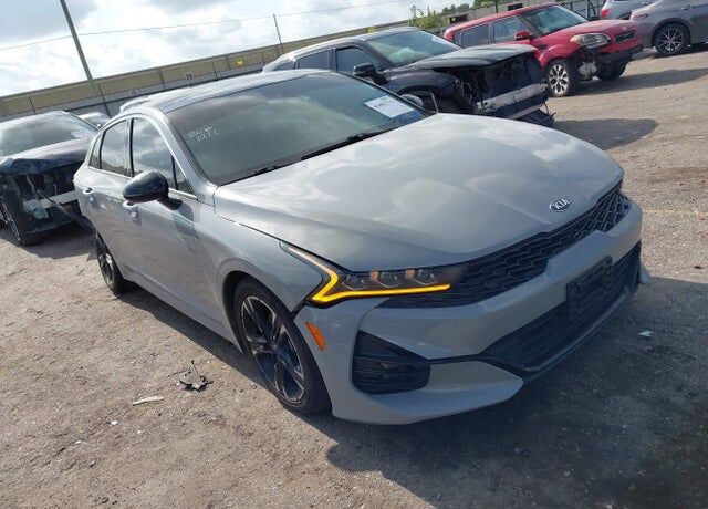2021 KIA K5