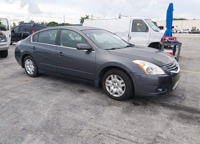 2011 NISSAN Altima