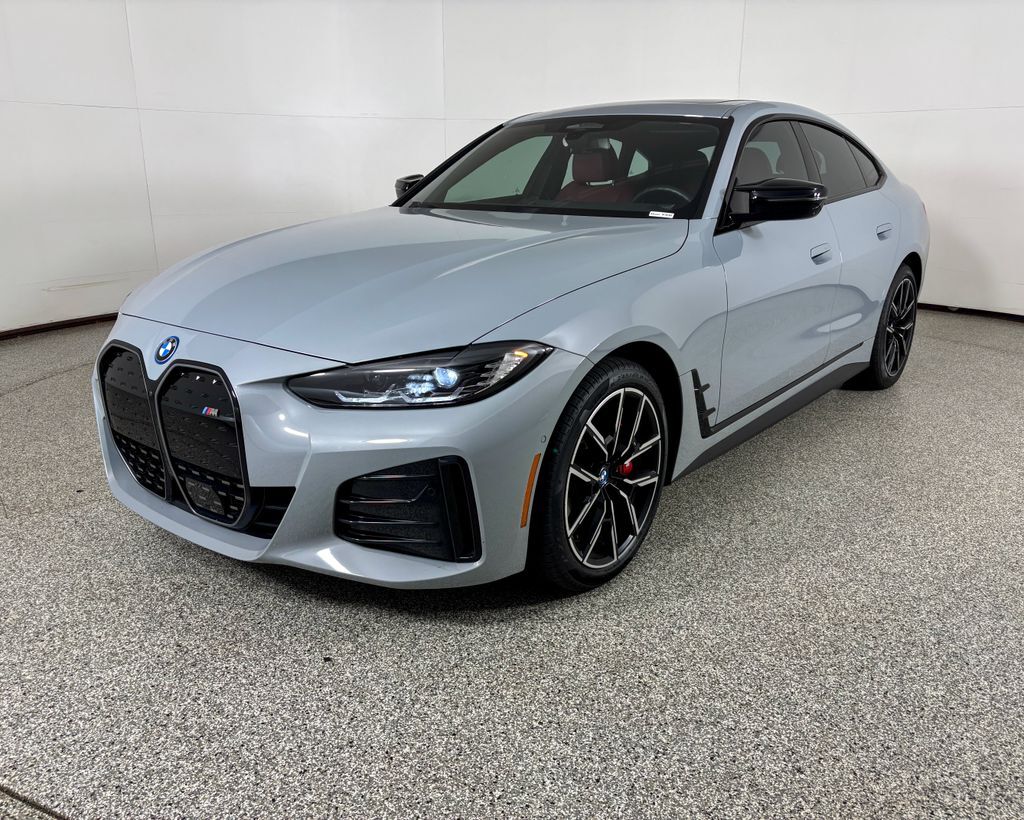 2024 BMW i4