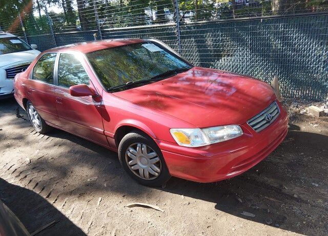2001 TOYOTA Camry