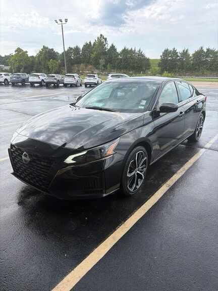 2024 NISSAN Altima