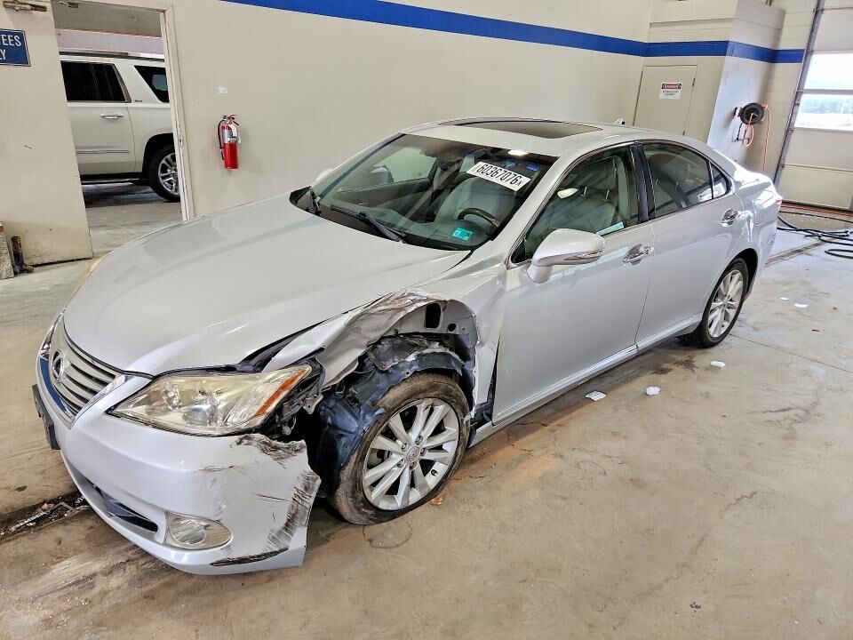 2010 LEXUS ES