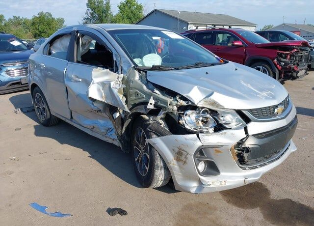 2017 CHEVROLET Sonic
