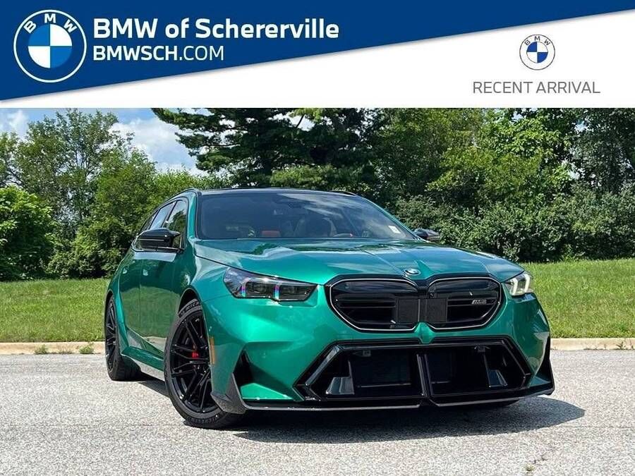 2027 BMW M5