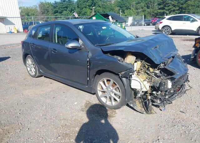 2012 MAZDA Mazda3