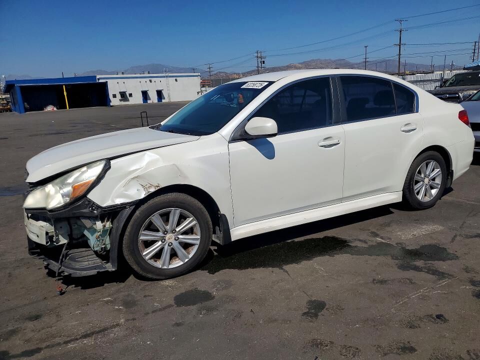 2012 SUBARU Legacy