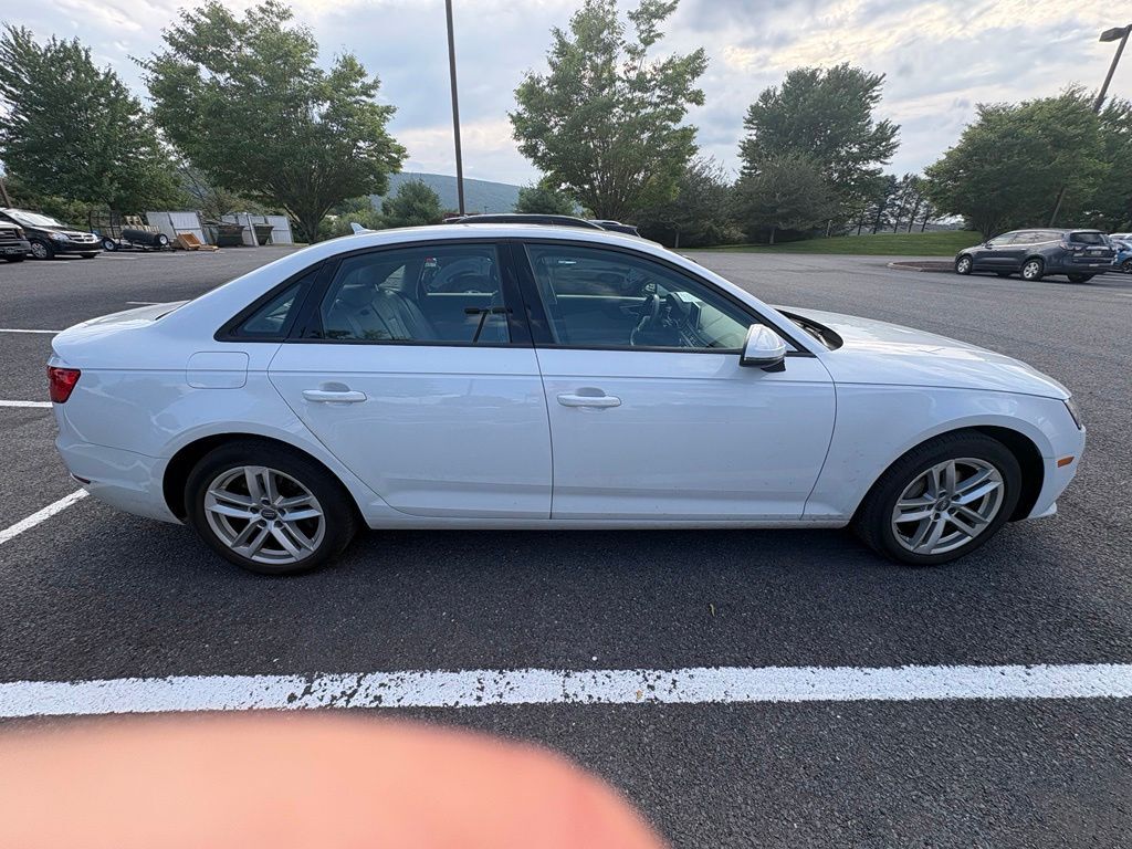 2017 AUDI A4