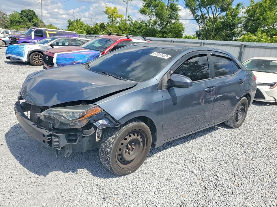 2018 TOYOTA Corolla