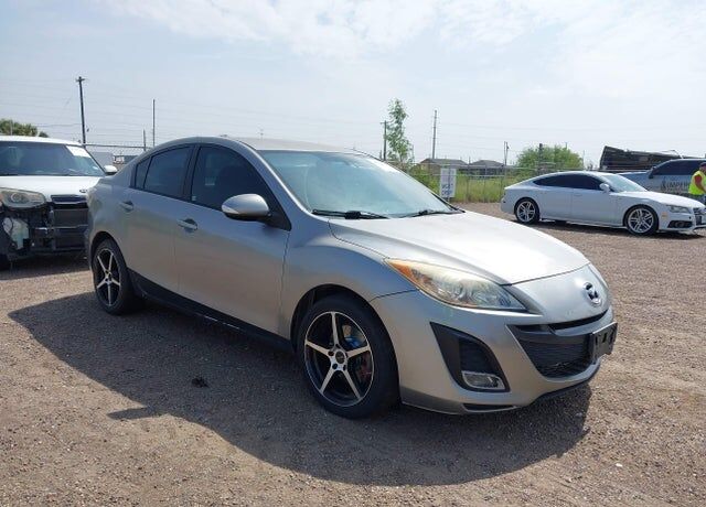 2010 MAZDA Mazda3