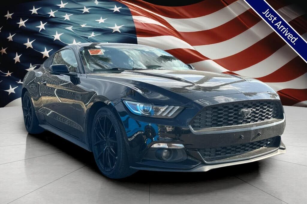 2017 FORD Mustang