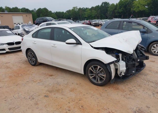 2023 KIA Forte