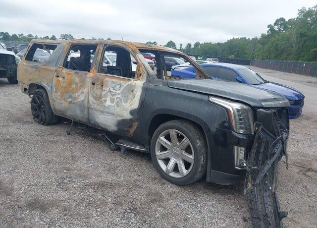2015 CADILLAC Escalade