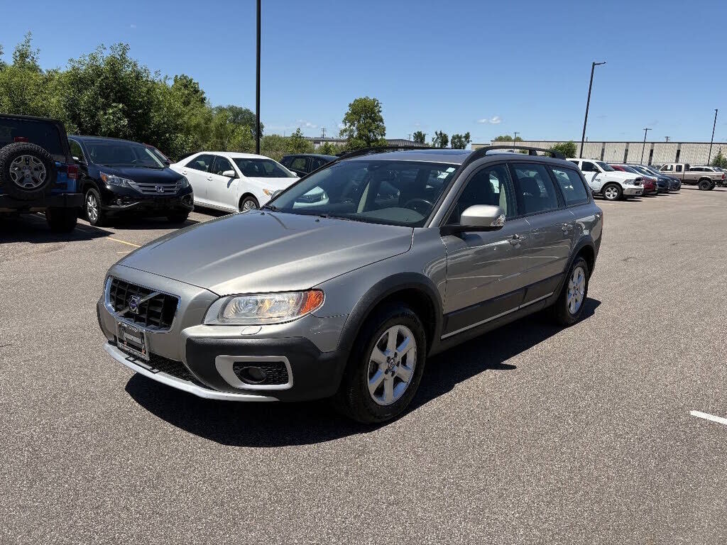 2008 VOLVO XC70