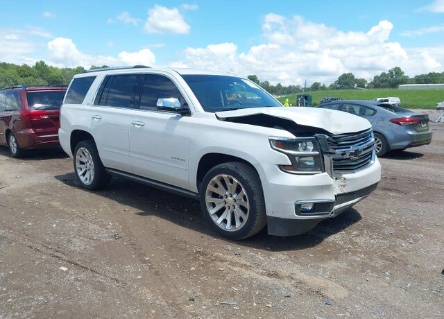 2016 CHEVROLET Tahoe