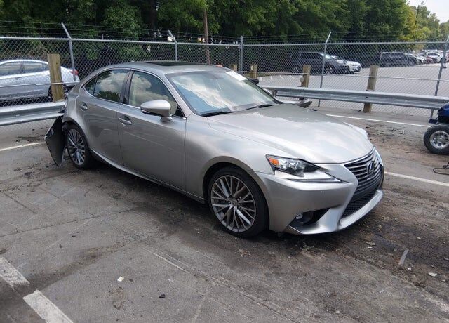 2016 LEXUS IS