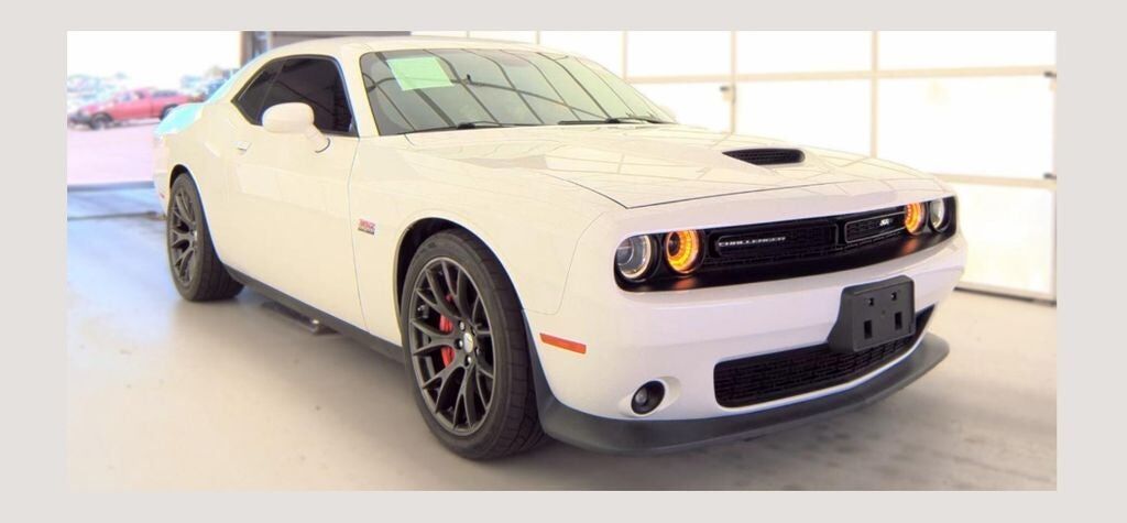2016 DODGE Challenger