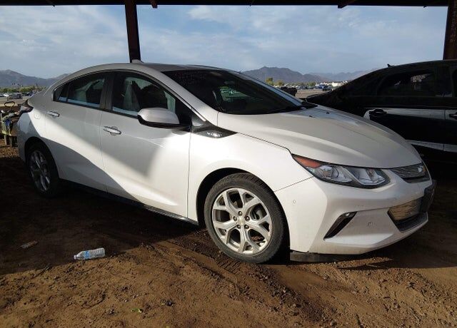 2016 CHEVROLET Volt