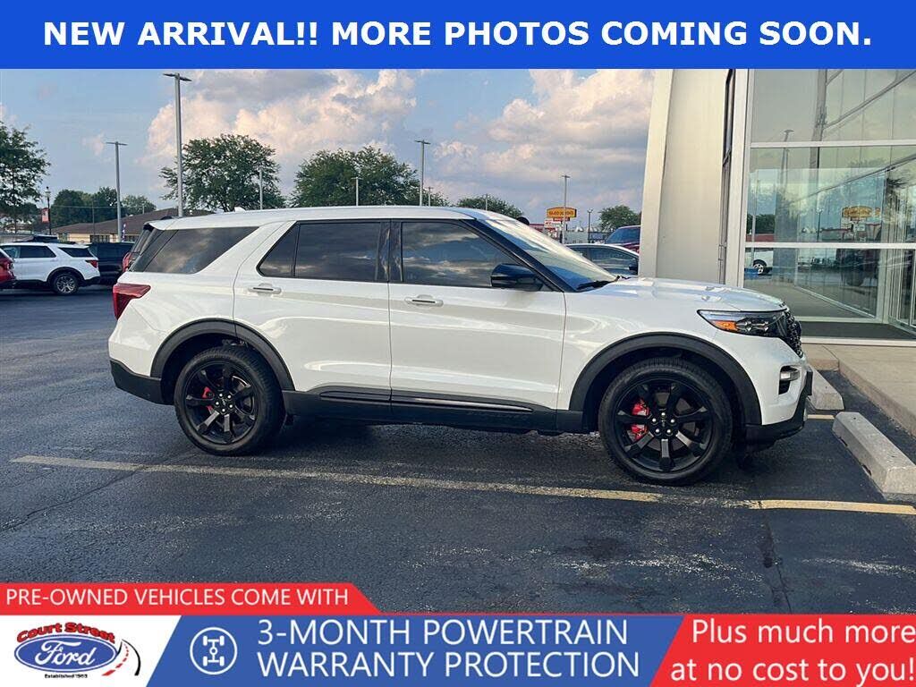 2022 FORD Explorer