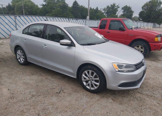 2014 VOLKSWAGEN Jetta
