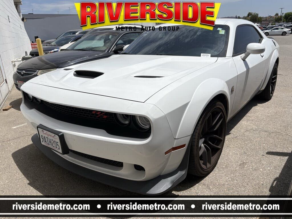 2020 DODGE Challenger