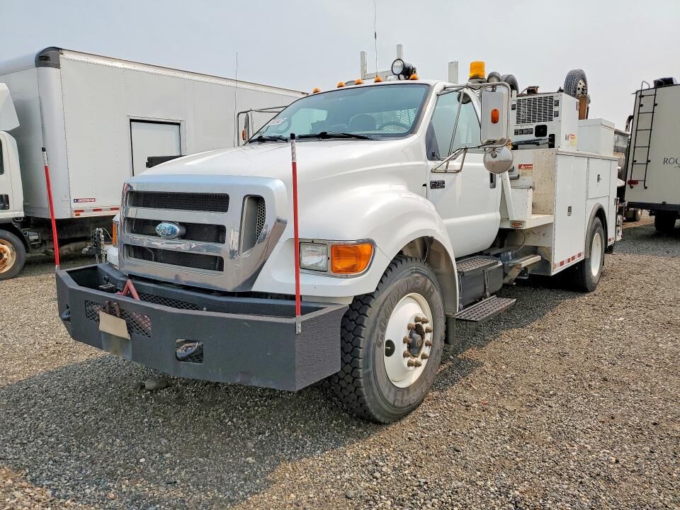 2008 FORD F-750