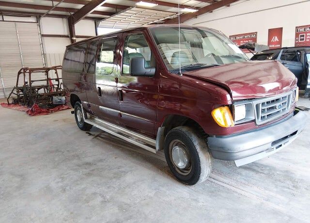 2004 FORD E-350