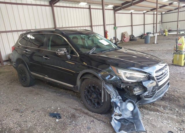 2018 SUBARU Outback