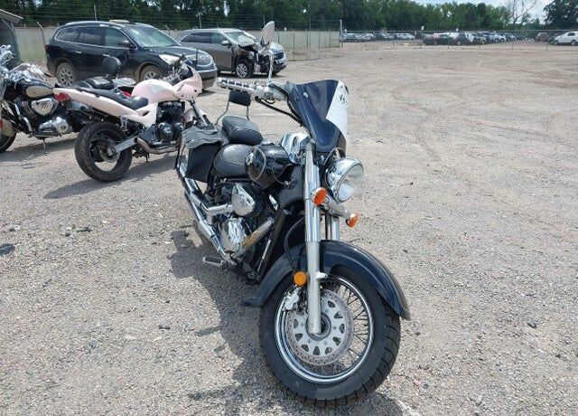 2003 SUZUKI VL800K