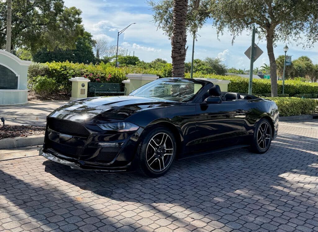 2023 FORD Mustang