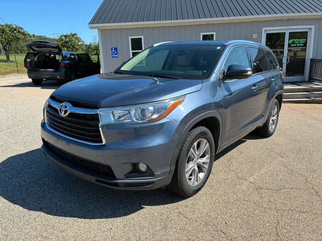 2015 TOYOTA Highlander