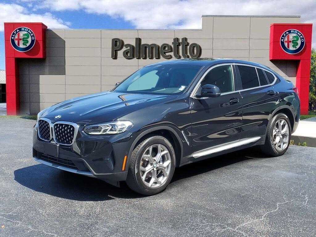 2022 BMW X4