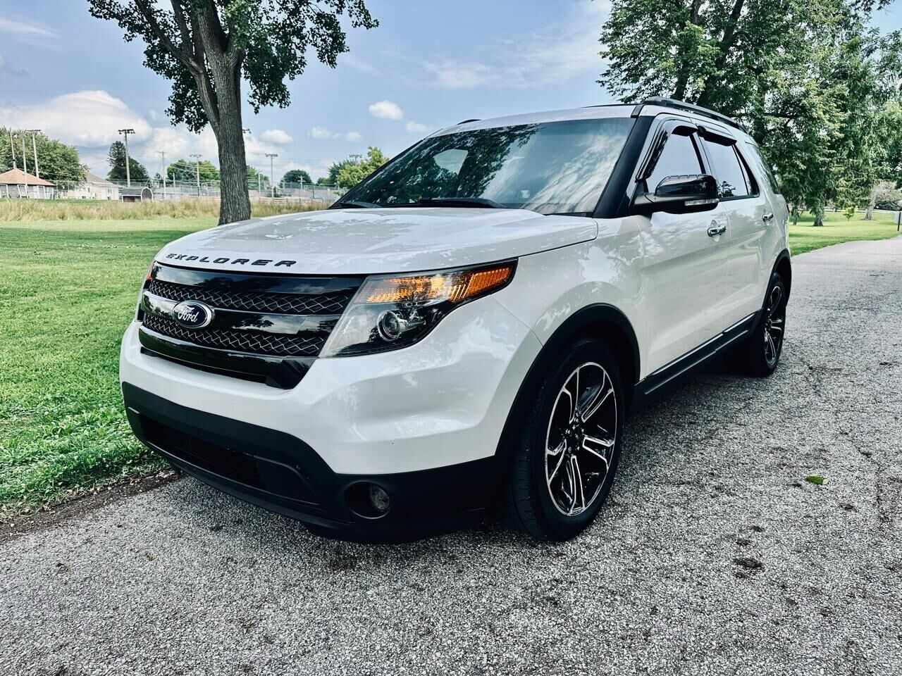 2014 FORD Explorer