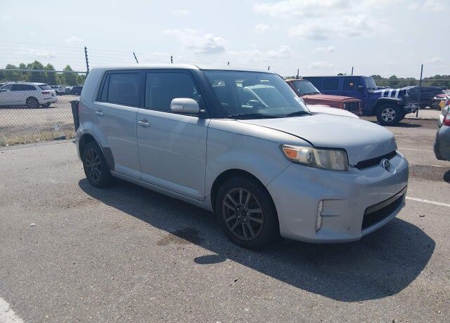 2013 TOYOTA SCION