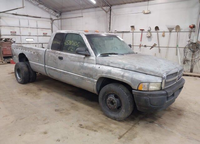 2002 DODGE Ram