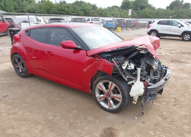 2017 HYUNDAI Veloster