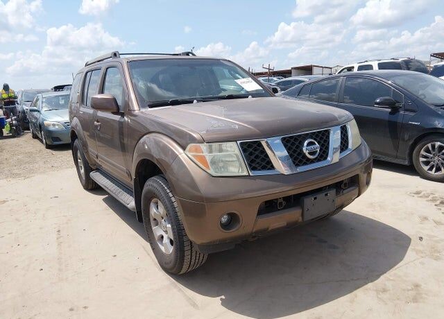 2005 NISSAN Pathfinder