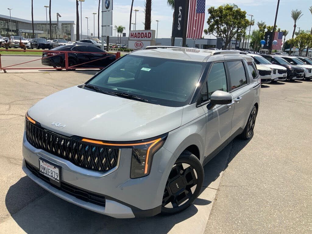 2025 KIA Carnival
